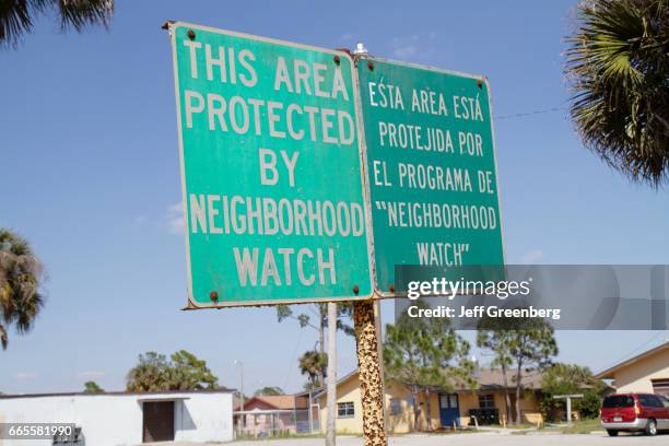Watch Sign 210 Neighborhood Watch Signs Stock Photos, High-Res Pictures, and ...