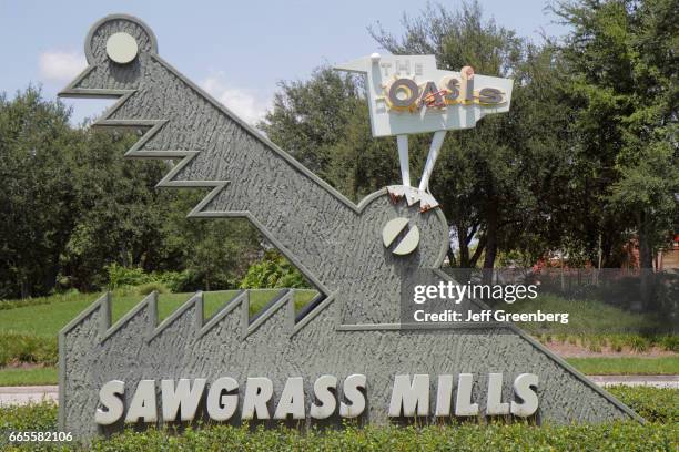 389 Sawgrass Mills Mall Stock Photos, High-Res Pictures, and Images - Getty  Images