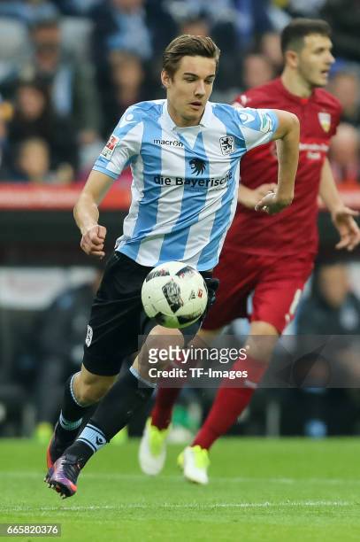 Florian Neuhaus of1860 Muenchen controls the ball during the Second Bundesliga match between TSV 1860 Muenchen and VfB Stuttgart at Allianz Arena on...