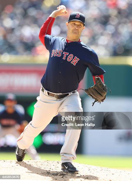 Steven Wright of the Boston Red Sox pitches during the first inning of the opening day game against the Detroit Tigers on April 7, 2017 at Comerica...
