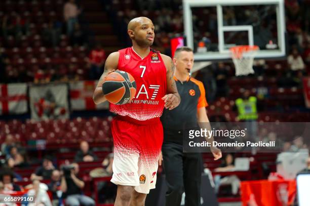 Ricky Hickman, #7 of EA7 Emporio Armani Milan in action during the 2016/2017 Turkish Airlines EuroLeague Regular Season Round 30 game between EA7...