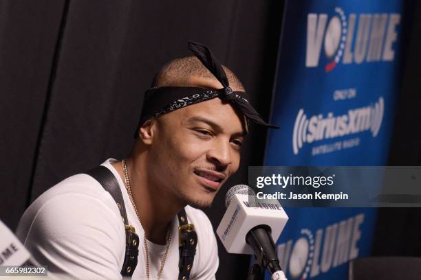 Jason Manzell Rapper 389 Jason T Hall Stock Photos, High-Res Pictures, and Images - Getty Images