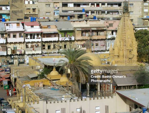 sawaminarayan temple -the old city areas of karachi - pakistan skyline stock pictures, royalty-free photos & images