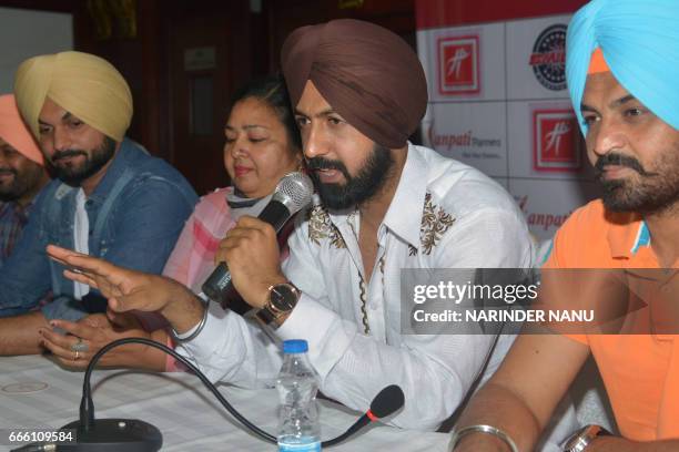 Harinder Harinder Singh Photos and Premium High Res Pictures - Getty Images
