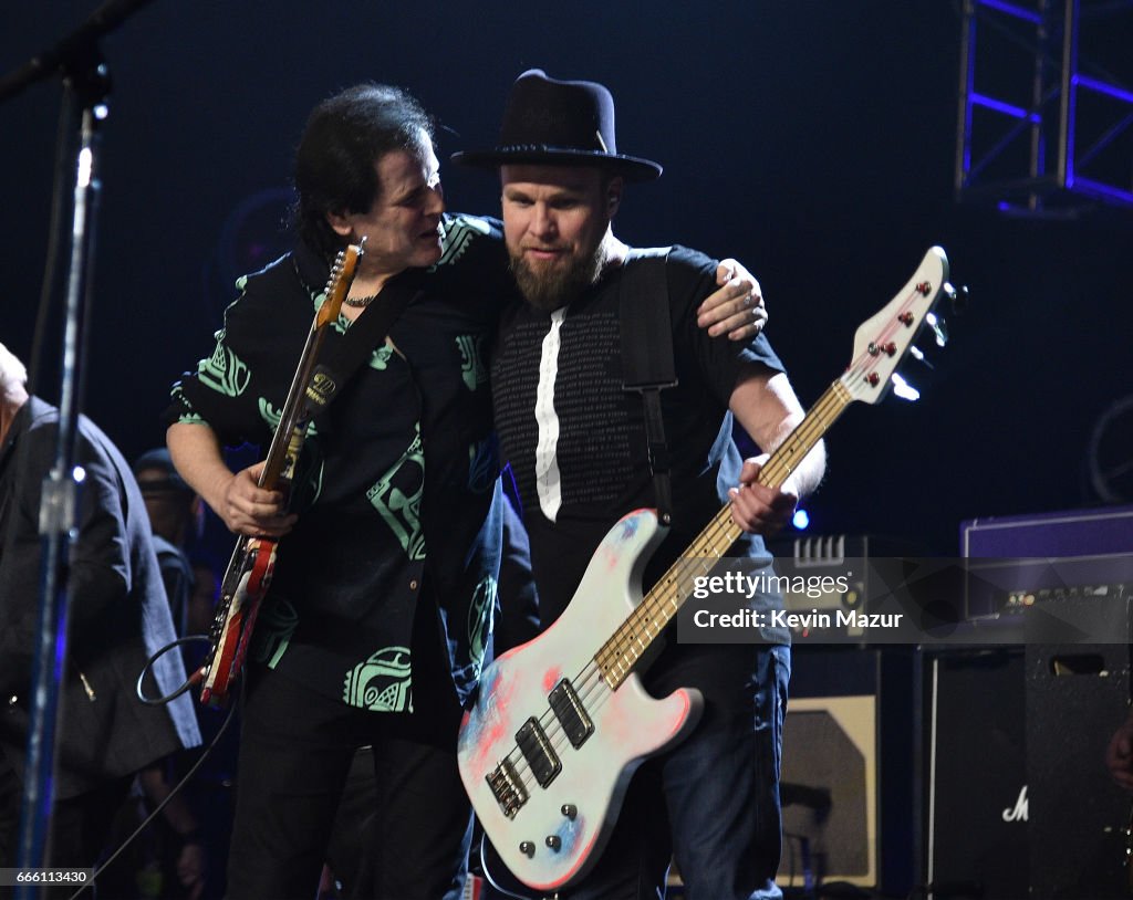 32nd Annual Rock & Roll Hall Of Fame Induction Ceremony - Show