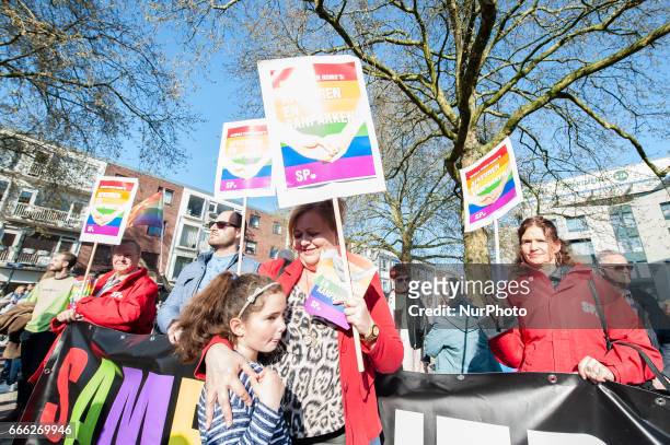 On April 8th, in the Dutch city of Arnhem,a massive demonstration has been called after the aggression that a gay couple suffered this last Saturday...