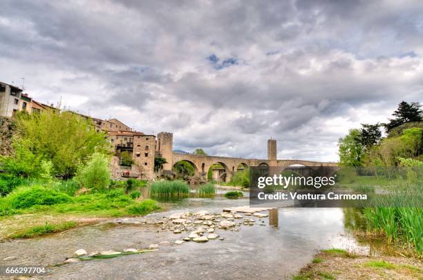 medieval besalú - catalonia, spain - mediterrane kultur ストックフォトと画像