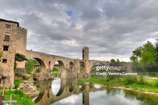 medieval besalú - catalonia, spain - mediterrane kultur ストックフォトと画像