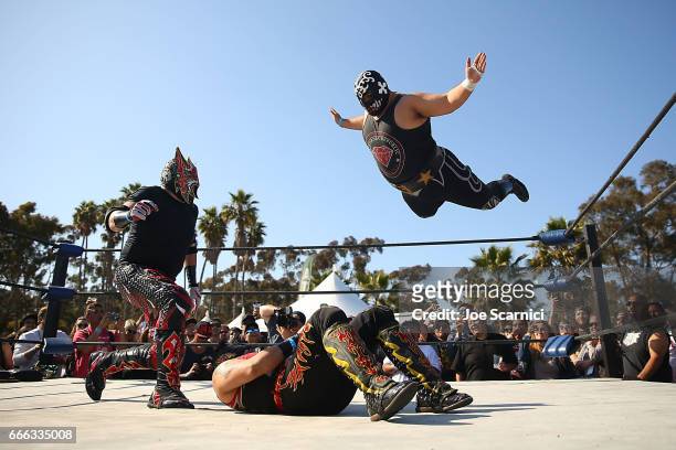 Lucha Libre wrestler entertains the crowd at the KLOS Presents Sabroso Craft Beer, Taco and Music Festival at Doheny State Beach on April 8, 2017 in...