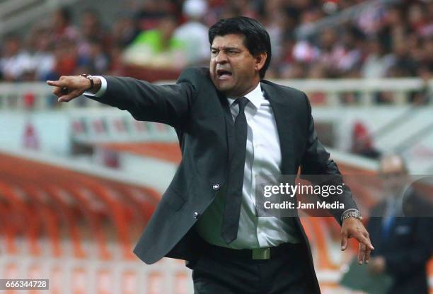 Jose Cardozo coach of Puebla gives instructions during the 13th round match between Chivas and Puebla as part of the Torneo Clausura 2017 Liga MX at...