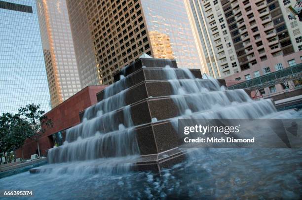 waterfall sculpture outside of moca on los angeles - los angeles county museum stock pictures, royalty-free photos & images