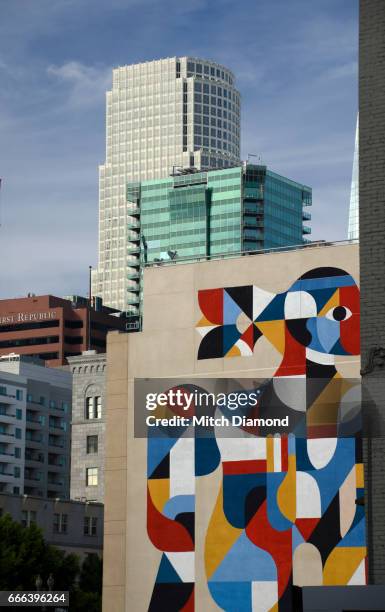 downtown los angeles art mural - muurschildering stockfoto's en -beelden