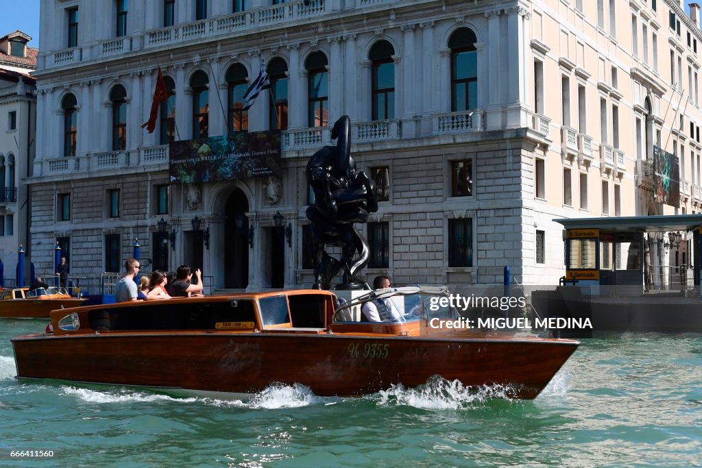 ITALY-VENICE-TOURISM-FEATURE