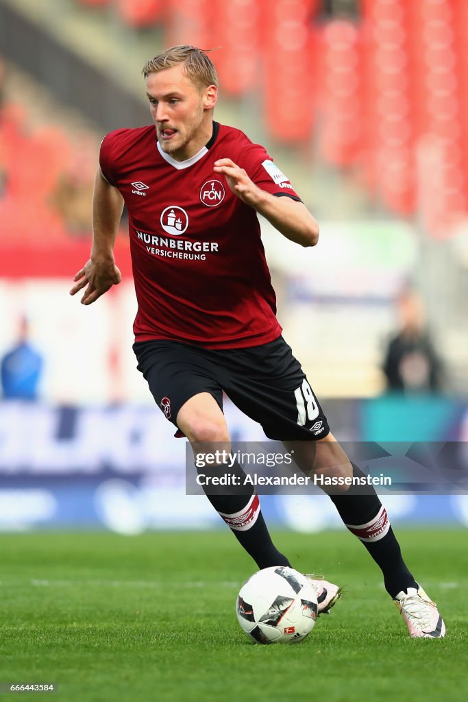 1. FC Nuernberg v FC St. Pauli - Second Bundesliga