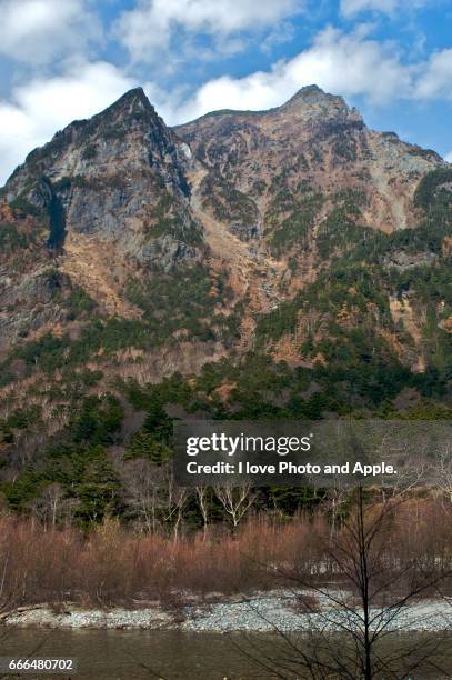 kamikochi autumn scenery - 長野県 - fotografias e filmes do acervo