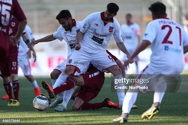 Riccardo Barbuti attaccante Teramo Calcio 1913 in azione durante la gara di Lega Pro girone B tra Teramo Calcio 1913 e A.C. Reggiana presso lo stadio...