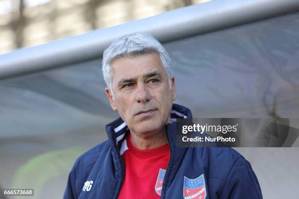 Guido Ugolotti allenatore del Teramo Calcio 1913 prima della gara di Lega Pro girone B tra Teramo Calcio 1913 e A.C. Reggiana presso lo stadio...