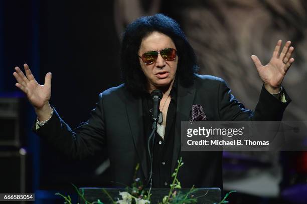 Gene Simmons, co-founder of the rock band Kiss, delivers remarks during the memorial service for Rock-n-Roll legend Chuck Berry at the Pageant...