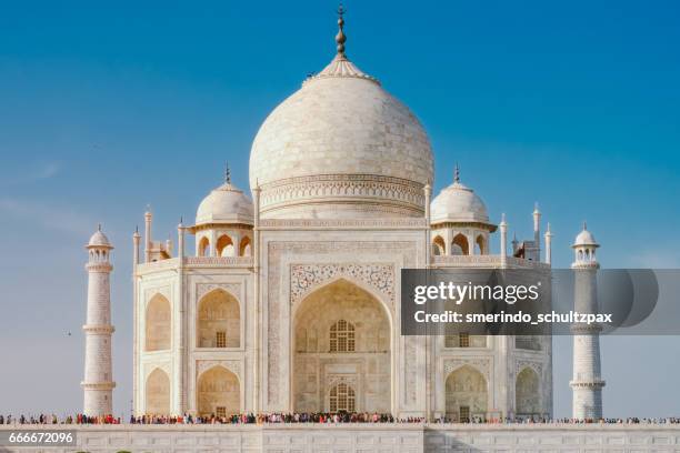 taj mahal before sunset - taj mahal stock pictures, royalty-free photos & images