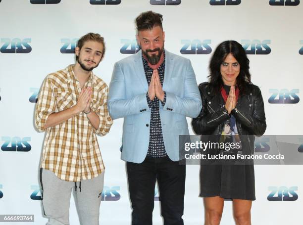 Musician Cole Pendery, actor Zak Barnett, and actress Kym Priess attend S.E.A. Talk at Zak Barnett Studios on April 9, 2017 in Los Angeles,...