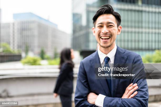 日本のビジネスパーソンがある楽しさと笑い - portraits laugh ストックフォトと画像