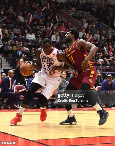 April 8 : Pascal Siakam of the Raptors 905 hadles the ball against John Holland of the Canton Charge at the Hershey Centre on April 8, 2017 in...