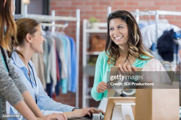 Work In Store Retail Worker Training Photos and Premium High Res Pictures - Getty Images