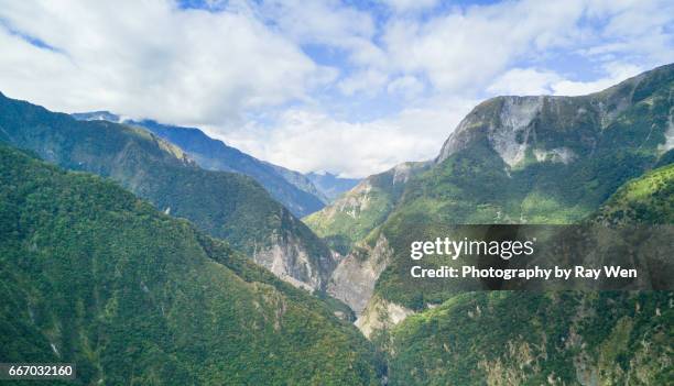 taiwan mountain - fog camper stock pictures, royalty-free photos & images