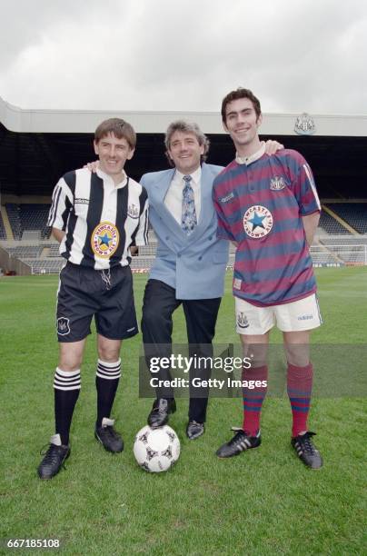 Newcastle United manager Kevin Keegan with players Peter Beardsley and Keith Gillespie at the launch at St James' Park on May 10, 1995 of the new...