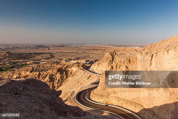 uae, al ain, exterior - jebel hafeet stock pictures, royalty-free photos & images