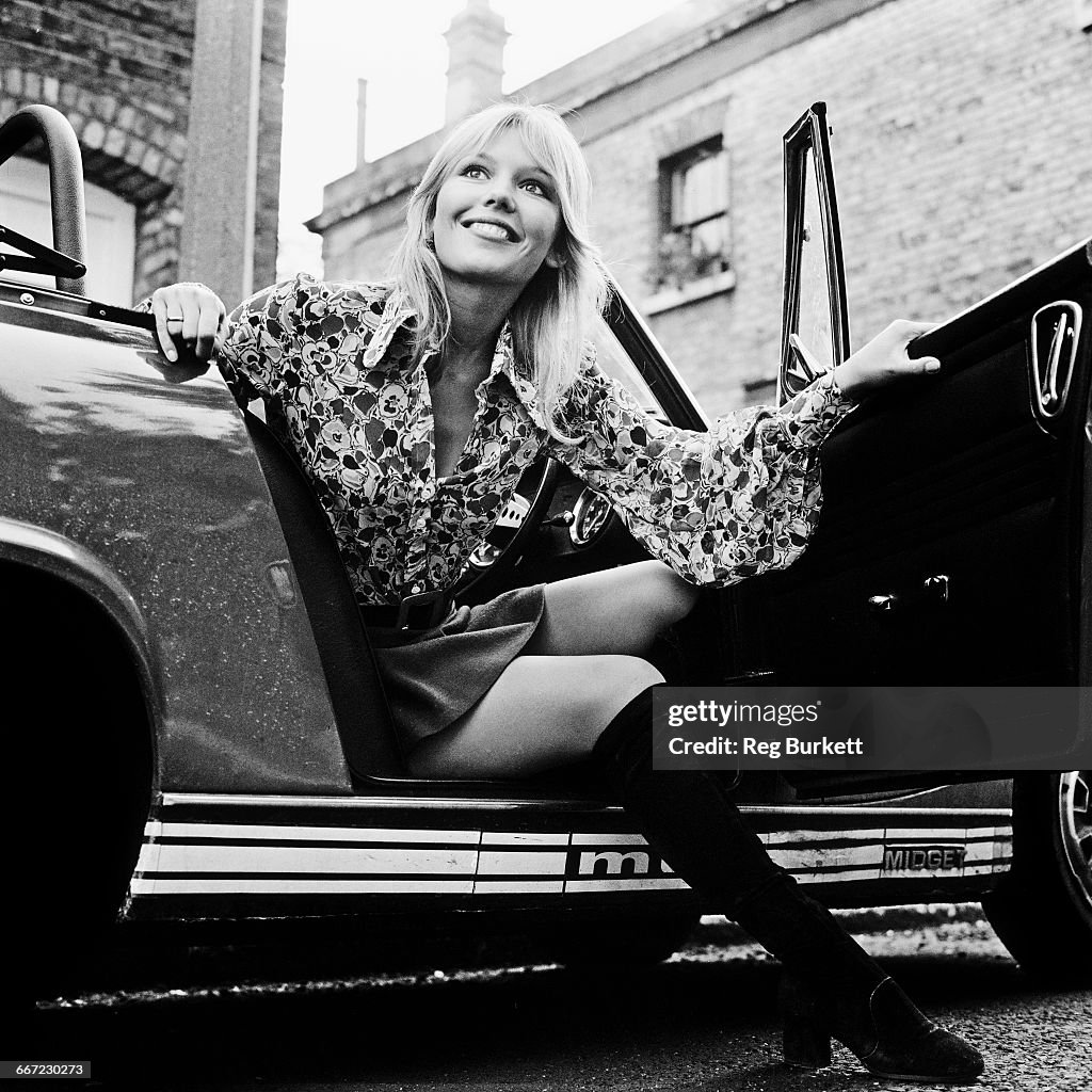 English Actress Tessa Wyatt UK 6th October 1971 News Photo Getty english-actress-tessa-wyatt-uk-6th-october-1971-news-photo-getty
