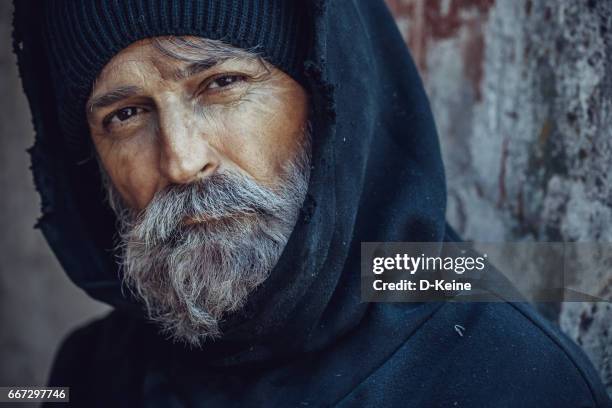 homlessness - homeless man stock pictures, royalty-free photos & images