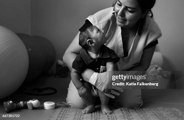 In the six years that physiotherapist Jeime Leal worked at a pediatrician's office, she never had a microcephaly case. When she started at Pedro I...