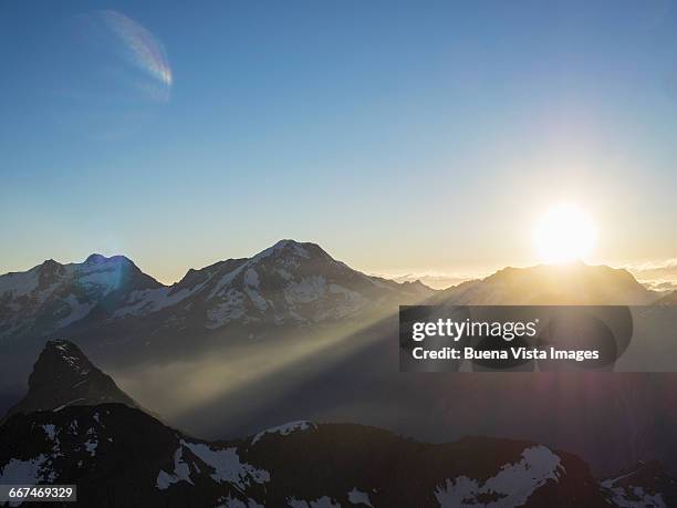 spectacular sunrise over mountains - morning in the mountain stock pictures, royalty-free photos & images