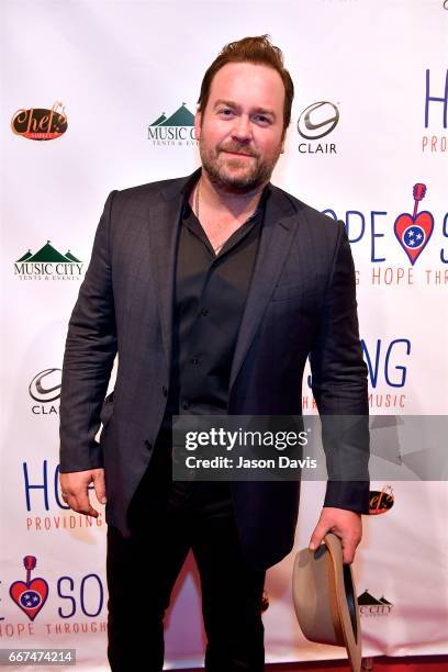 Recording Artist Lee Brice arrives at 2017 "Hope Song" Fundraiser at East Ivy Mansion on April 11, 2017 in Nashville, Tennessee.