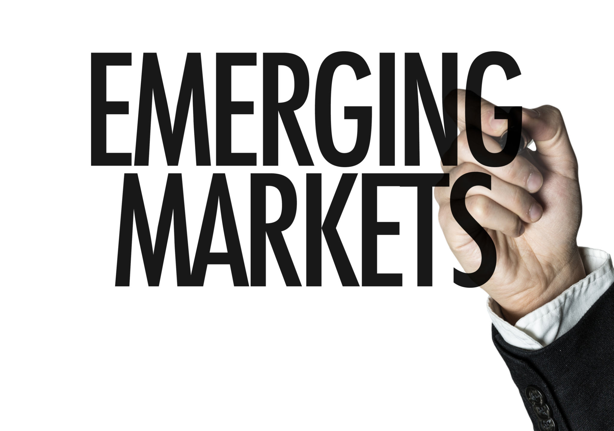 Fed Rate Hike, Regulatory Clarity Push, and Platform Expansion Shape Crypto Markets