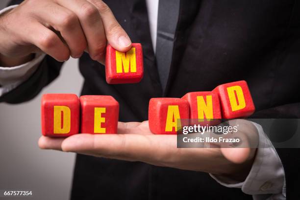 Mortgage demand slips as refinance applications hit lowest level since ...