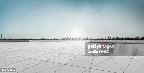 roof top parking lot - building top stock pictures, royalty-free photos & images