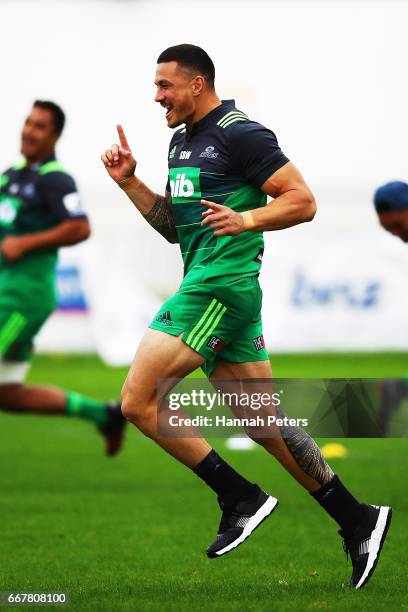 Sonny Bill Williams wearing a new training jersey with no sponsorship on his colar attends an Auckland Blues Super Rugby training session at Eden...