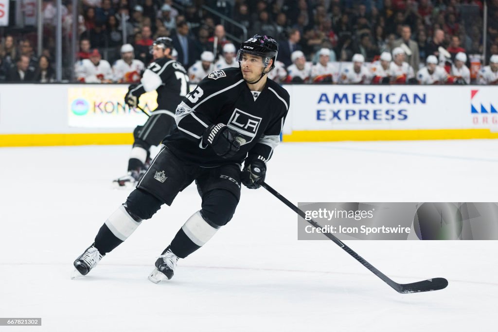 NHL: APR 06 Flames at Kings