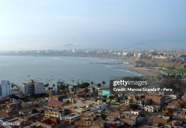 the bay of lima - bahía stock pictures, royalty-free photos & images