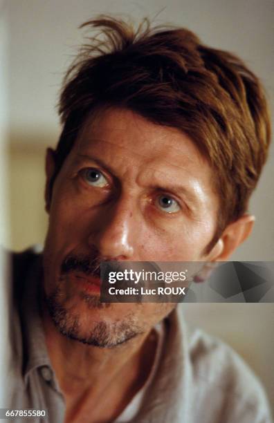 French actor Jacques Dutronc on the set of the film Van Gogh, directed by Maurice Pialat.