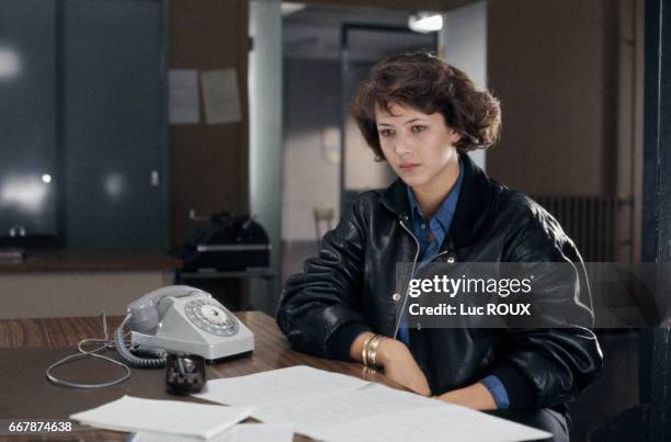 French actress Sophie Marceau on the set of Police, directed by Maurice Pialat.