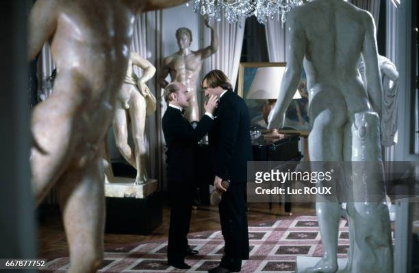 French actors Michel Blanc and Gerard Depardieu on the movie set of Tenue de Soiree, written and directed by Bertrand Blier.