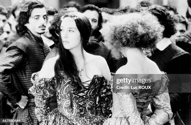 French actresses Isabelle Adjani and Dominique Blanc on the set of Patrice Chereau's film La Reine Margot .