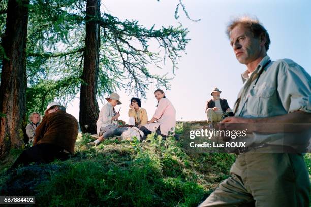 French actors Niels Arestrup, Michel Aumont, Stephane Audran, Judith Magre, Carole Bouquet and Philippe Noiret with director Didier Martiny on the...