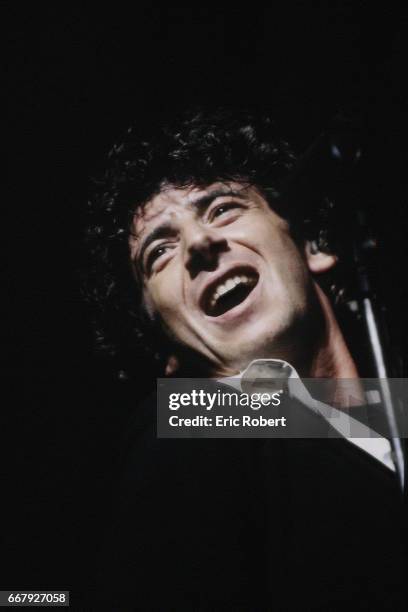 PATRICK BRUEL IN CONCERT AT BERCY