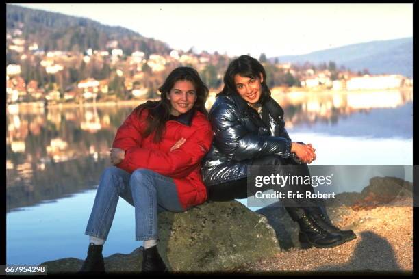 Veronika Loubry et Marie Fugain.