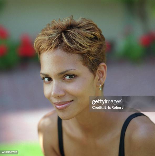 Actress Halle Berry Actress Halle Berry