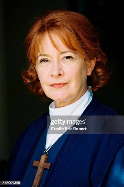 This TV film is based on an original idea by Michel Blanc. Portrait of the French actress Dominique Lavanant. | Location: Chateau de Lesigny, France.